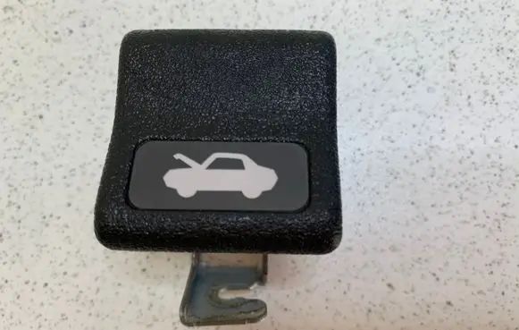 Subaru Legacy Engine bonnet (hood) release handle 57330AG090 57330AG 57330AG09057330AG