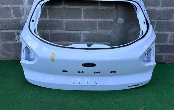 Ford Puma Tailgate/trunk/boot lid 
