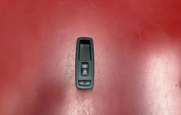 Chrysler Pacifica Electric window control switch 68268251AC