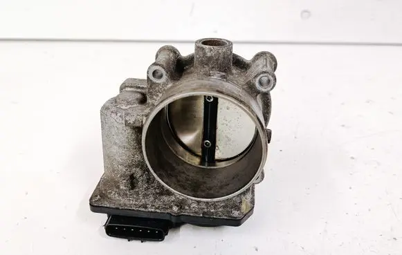 Volvo S60 Throttle valve 31331277