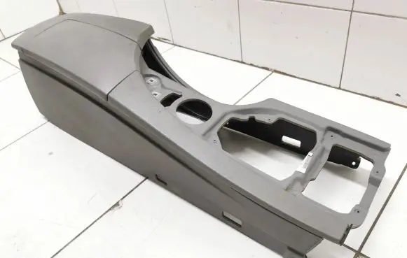 BMW 5 E60 E61 Armrest 7034086 51167034086 727584