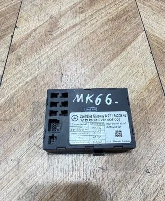 Mercedes-Benz E W211 Gateway control module A2115402945 410213005008 A2115402045