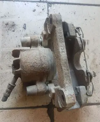 Volvo V70 Front brake caliper