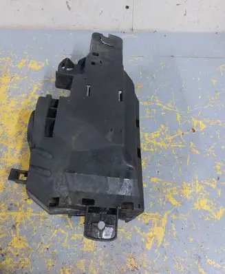 Volvo S60 Fuse box cover 9452547