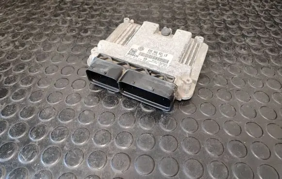 Skoda Octavia Mk2 (1Z) Engine control unit/module 03G906021LB 0281013238