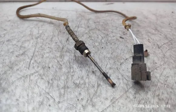 Ford Mondeo MK V Exhaust gas temperature sensor