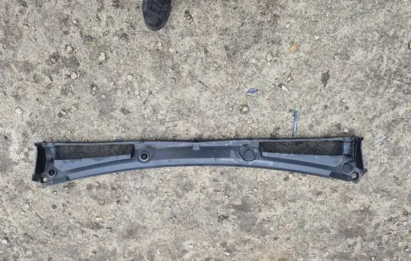 Renault Trafic III (X82) Wiper trim 668114420R 668110213R 93867903