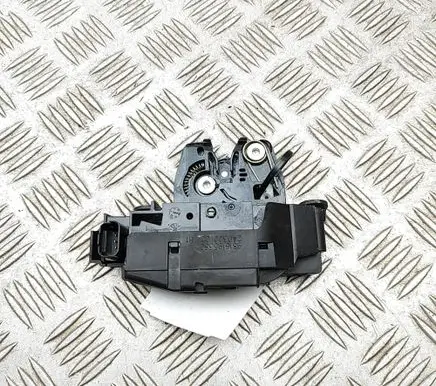 Peugeot 308 Tailgate/trunk/boot lock/catch/latch 9816195380