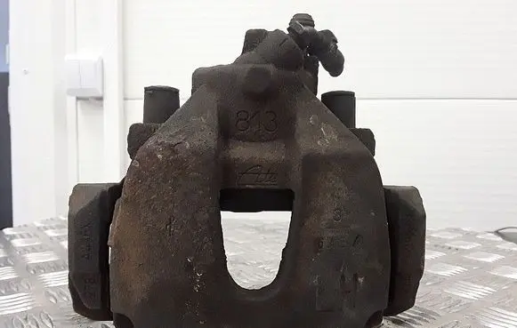 Ford Focus Front brake caliper 278a426x 813