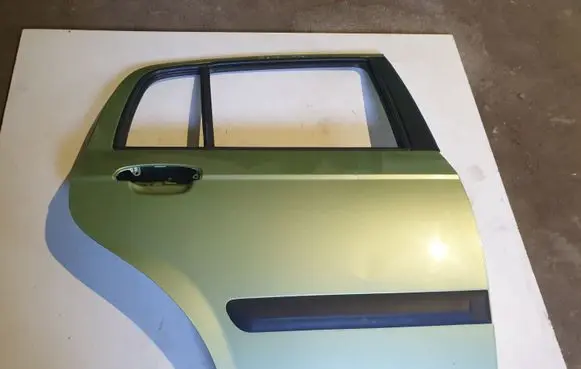 Hyundai Getz Rear door