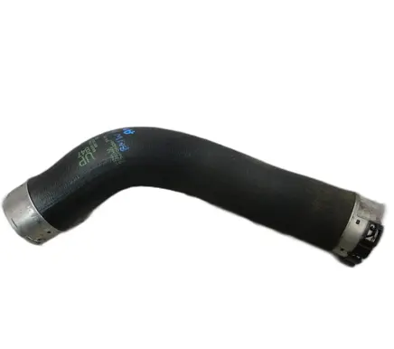 BMW X4 F26 Intercooler hose/pipe 8513851