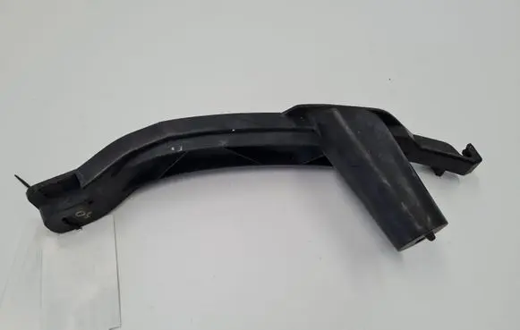 Volkswagen Jetta V Front bumper mounting bracket 1K0807889B