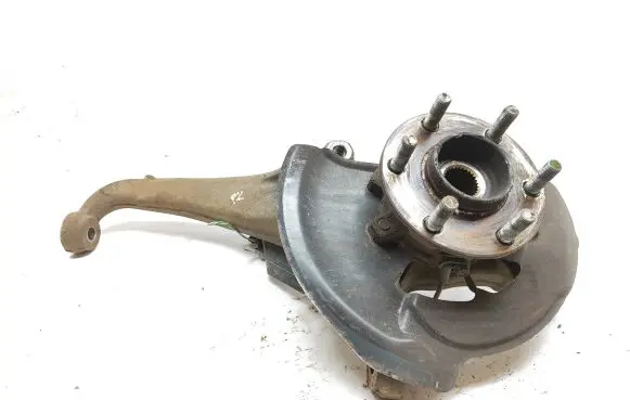 Nissan Navara D23 Front wheel hub