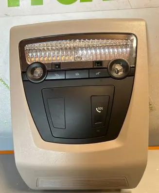 BMW 5 F10 F11 Other interior light 28265730 1208807502 17024361