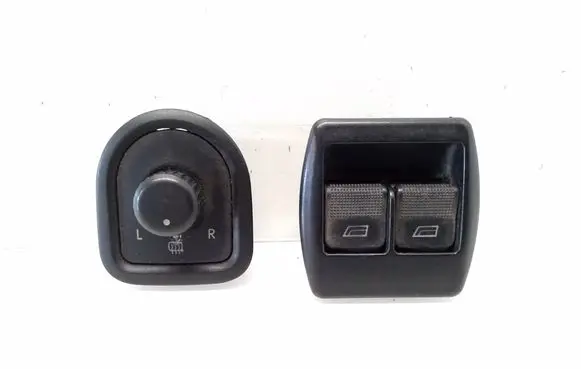 Volkswagen Transporter - Caravelle T5 Wing mirror switch 7E1959565A