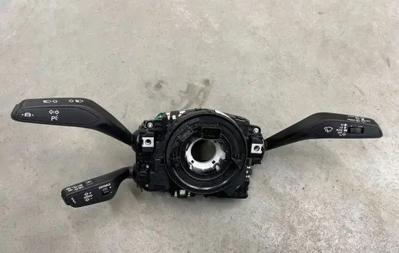 Audi Q3 F3 Tailgate/trunk/boot open switch 83A953521GF