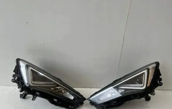 Seat Tarraco Headlights/headlamps set 