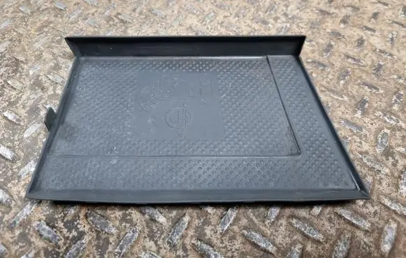 Volkswagen Tiguan Allspace Central console drawer/shelf pad 5NN863330A
