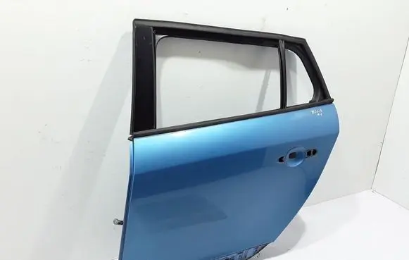 Renault Megane III Rear door 821013264R