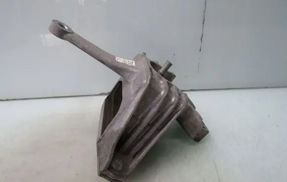 KIA Ceed Engine mount vacuum valve 21810J7300