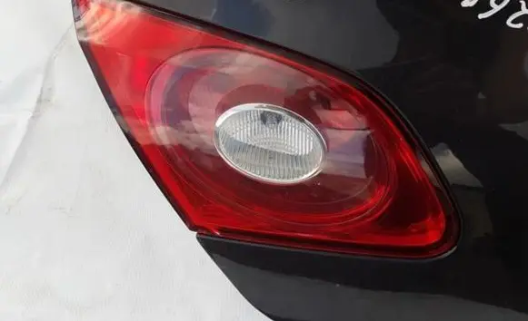 Volkswagen PASSAT CC Tailgate rear/tail lights