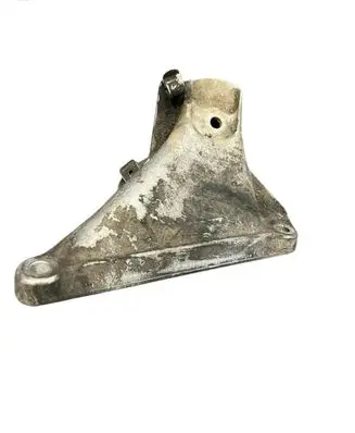 BMW 5 E60 E61 Engine mounting bracket 22116769153 6769153