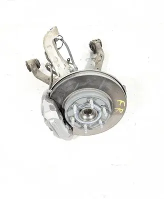 Chevrolet Tahoe Front wheel hub spindle knuckle 84453669