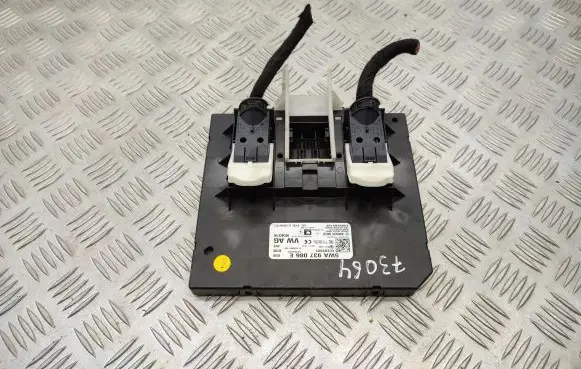 Volkswagen Golf VIII Comfort/convenience module 5WA937086E
