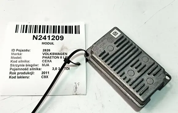 Volkswagen Phaeton Headlight ballast module Xenon 3D0907399