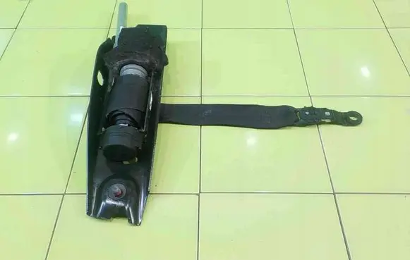 Volvo S80 Front seatbelt PRZOD BEZPIECZENSTWA