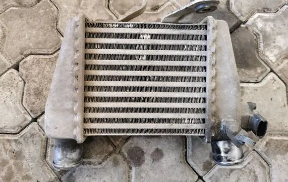 Hyundai Getz Intercooler radiator 282712A500 AUC12