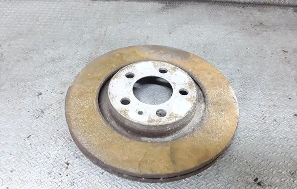 Volkswagen Golf IV Front brake disc