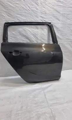 Opel Zafira C Rear door