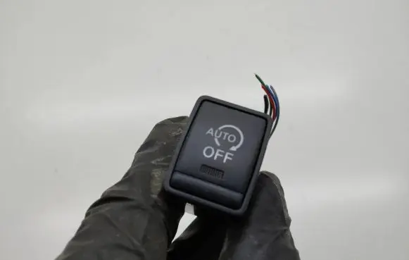 Nissan Qashqai Other switches/knobs/shifts 08349a40916a
