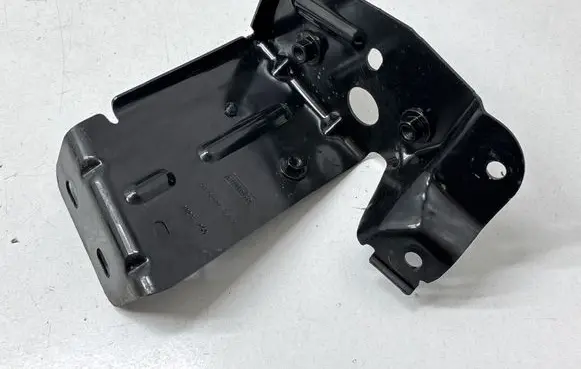Ford Explorer VI Battery bracket L1MB10678AB