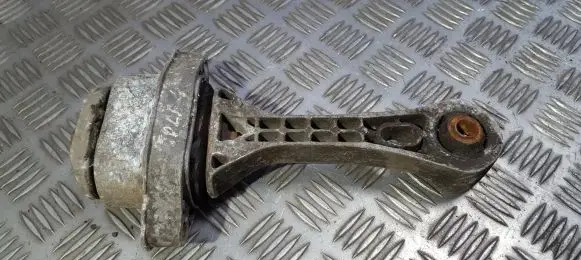 Volkswagen Golf IV Engine mount bracket 1j0199851