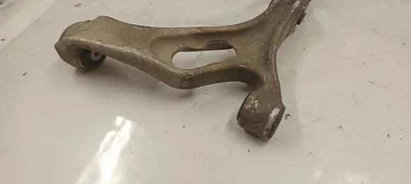 Audi Q7 4M Front lower control arm/wishbone 7P0407152E