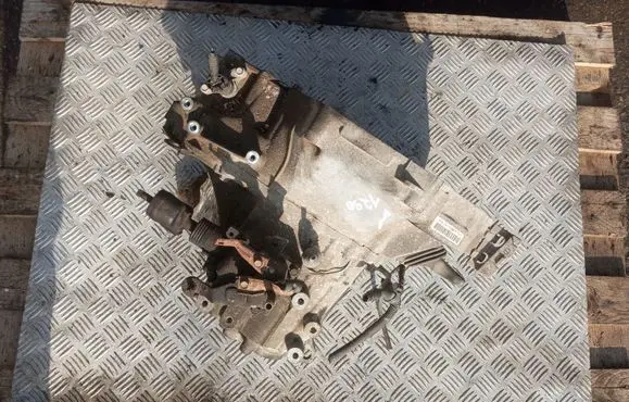 Honda Accord Manual 5 speed gearbox U2J4 U2J41057702