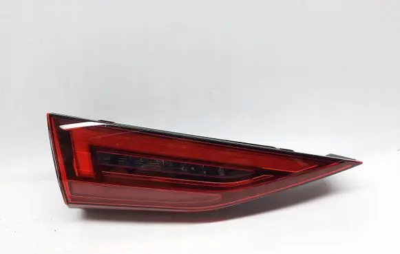 Audi A3 8Y Tailgate rear/tail lights 8Y0945307