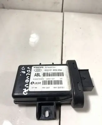Volvo V70 Light module LCM 30782657AA