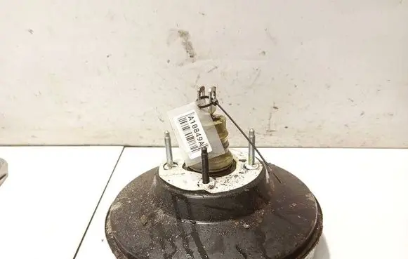 Ford Focus Brake booster dv612b195sa 03786219424