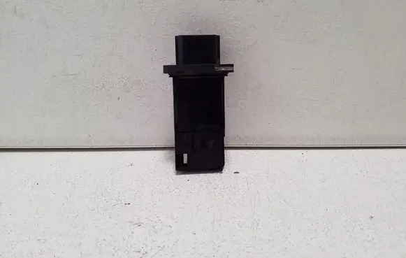 Nissan Pathfinder R51 Mass air flow meter AFH70M38 226807S000
