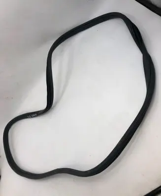 Hyundai Kona II Rear door rubber seal (on body) 