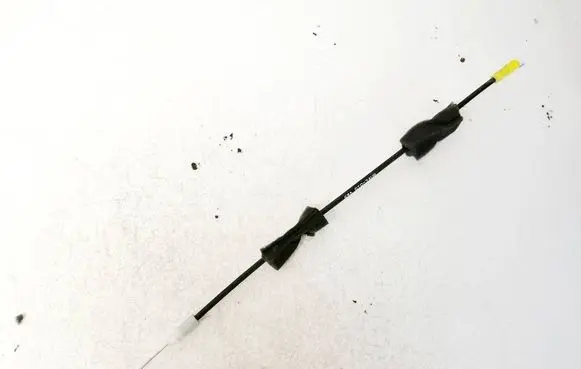 Handbrake/parking brake wiring cable