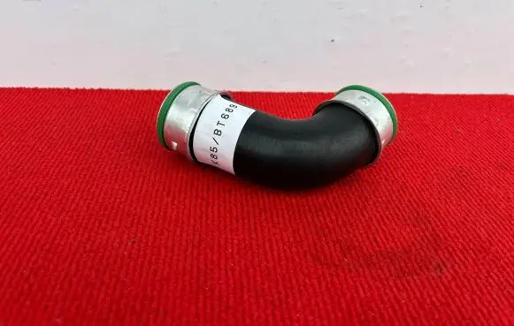 Volkswagen Golf IV Intercooler hose/pipe 1J0145834AA