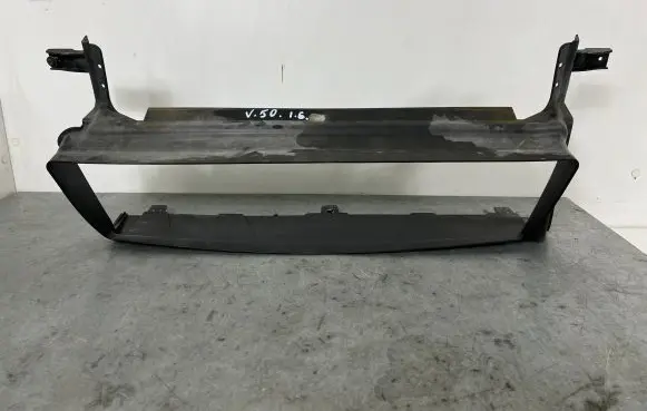 Volvo V50 Intercooler air channel guide 31283503