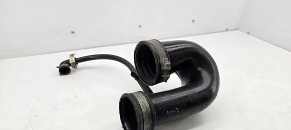 Mercedes-Benz W123 Turbo air intake inlet pipe/hose 6170980401