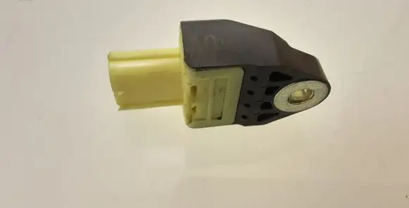 Lexus CT 200H Airbag deployment crash/impact sensor 8983175010