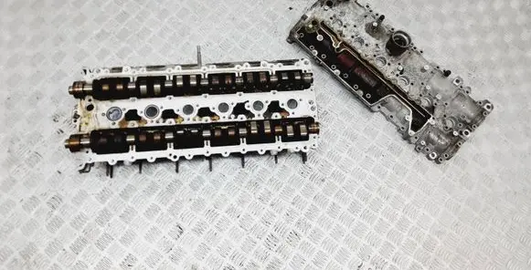 Volvo XC60 Engine head 6g9n6k272bc