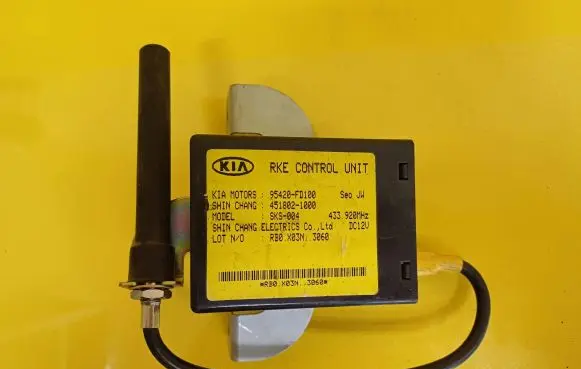 KIA Rio Sliding door control unit/module 95420-FD100